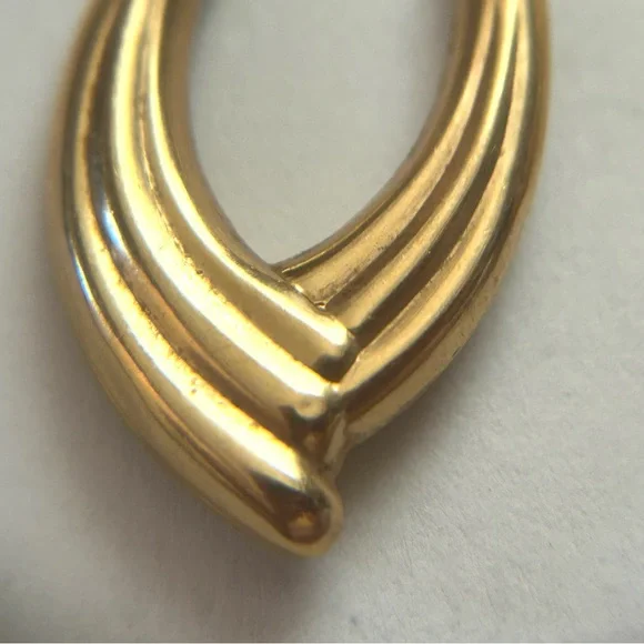 Vintage 14k Yellow Gold Half Twist Hoop Hinge Back Earrings 2.83 G 1.3